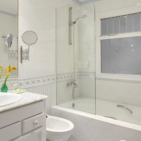 Apartment Playa De La Concha 4 By Feelfree *